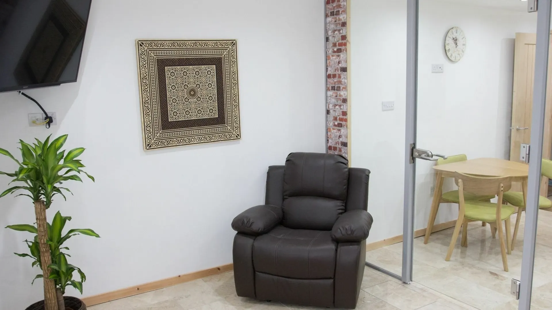 Base Apartments Newcastle Upon Tyne 0*,